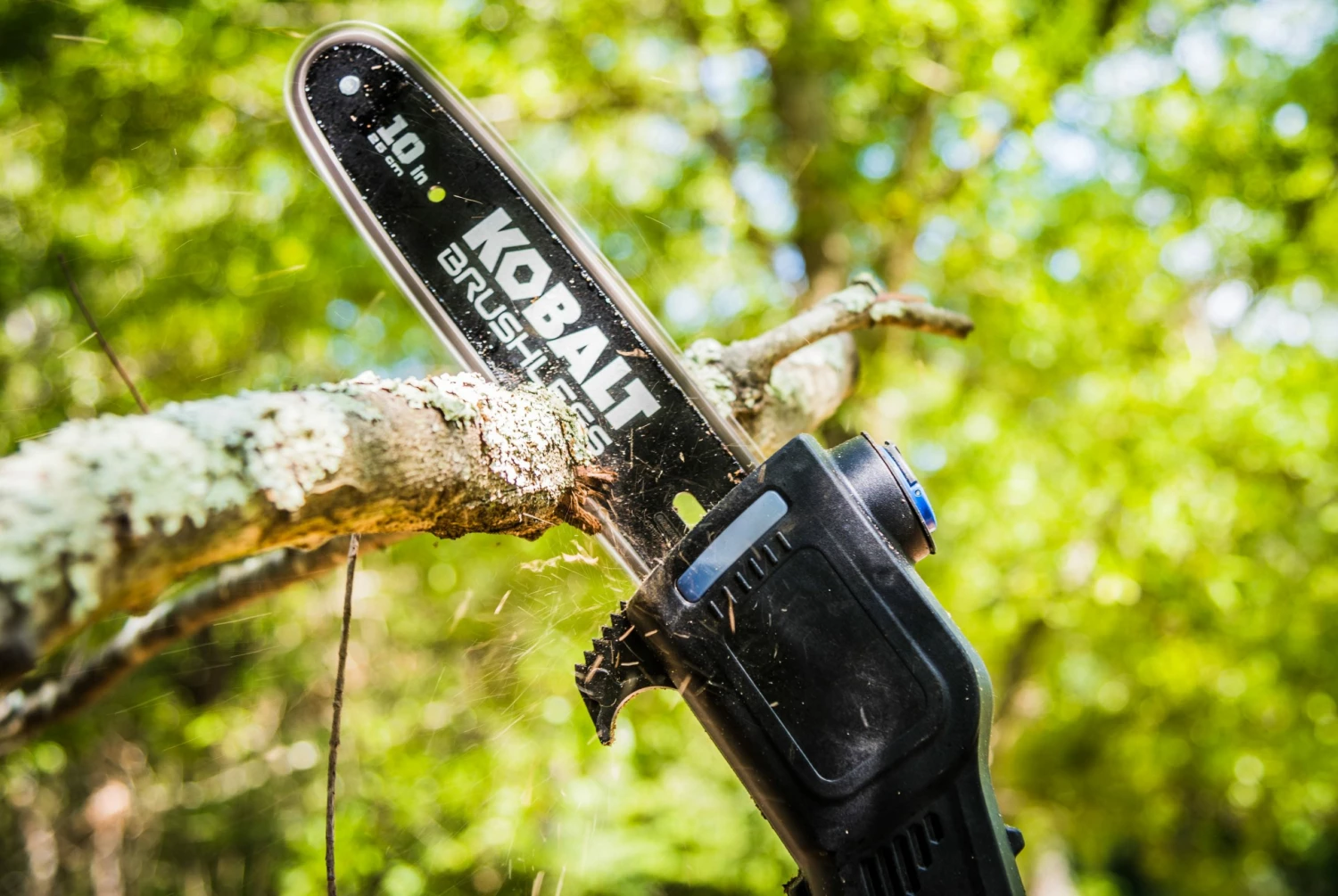 Kobalt Cordless Electric Pole Saws 80-Volt 10-in Cordless Electric Pole Saw (Battery Not Included) 8 Kobalt Cordless Electric Pole Saws 80-Volt 10-in Cordless Electric Pole Saw (Battery Not Included) - Image 8