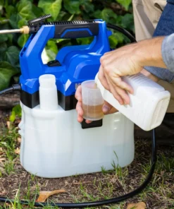 Kobalt Garden Sprayers 2.11-Gallon Plastic Handheld Sprayer -Kobalt Shop 16682006