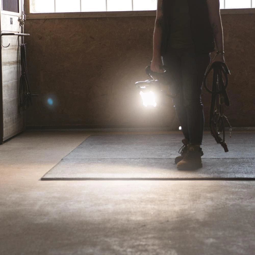 Kobalt Work Lights 2-Pack LED Portable Work Light 2 Kobalt Work Lights 2-Pack LED Portable Work Light - Image 2