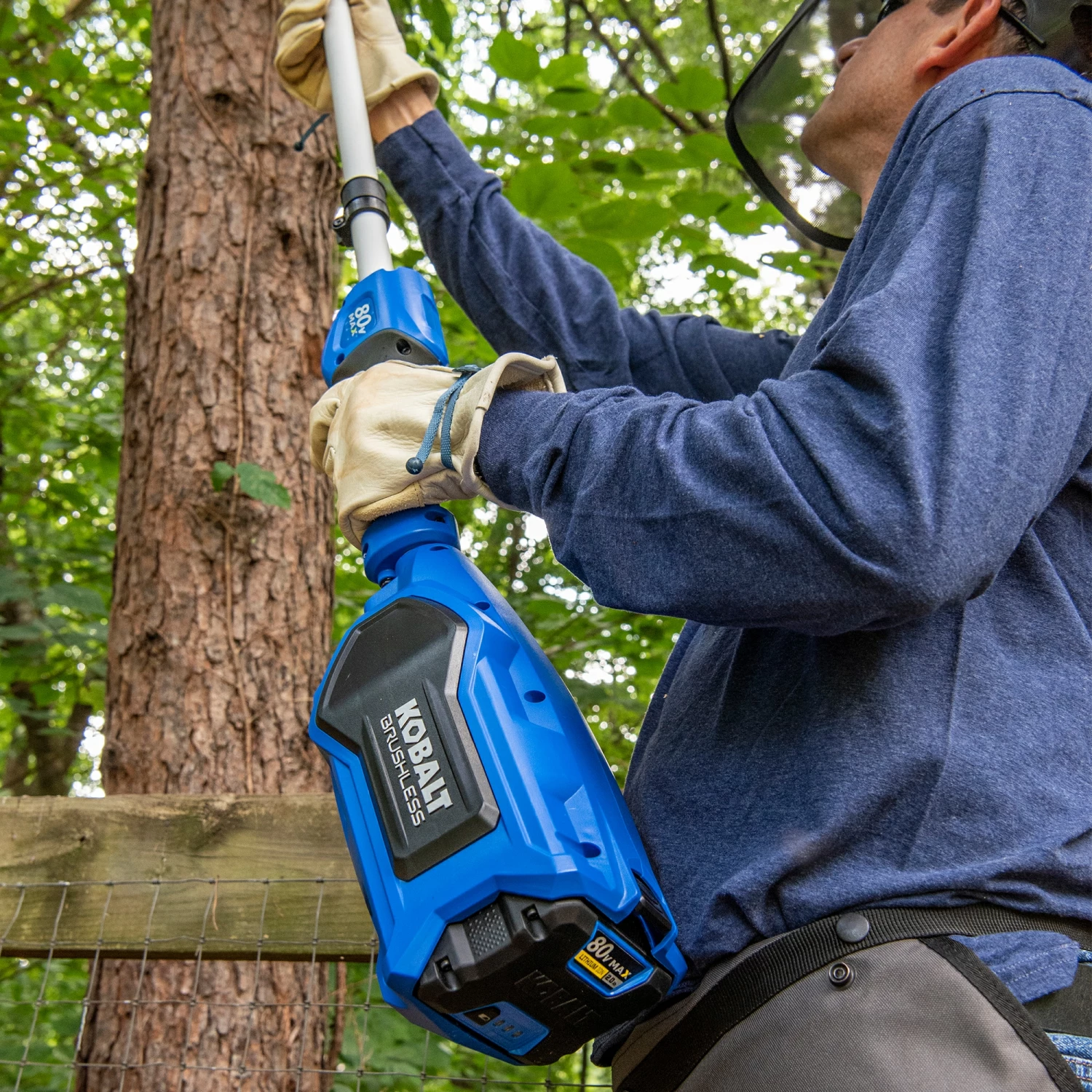 Kobalt Cordless Electric Pole Saws 80-Volt 10-in Cordless Electric Pole Saw (Battery Not Included) 7 Kobalt Cordless Electric Pole Saws 80-Volt 10-in Cordless Electric Pole Saw (Battery Not Included) - Image 7