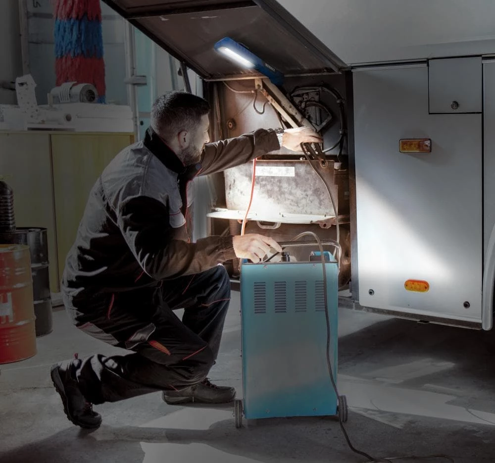 Kobalt Work Lights LED Rechargeable Handheld Work Light 6 Kobalt Work Lights LED Rechargeable Handheld Work Light - Image 6