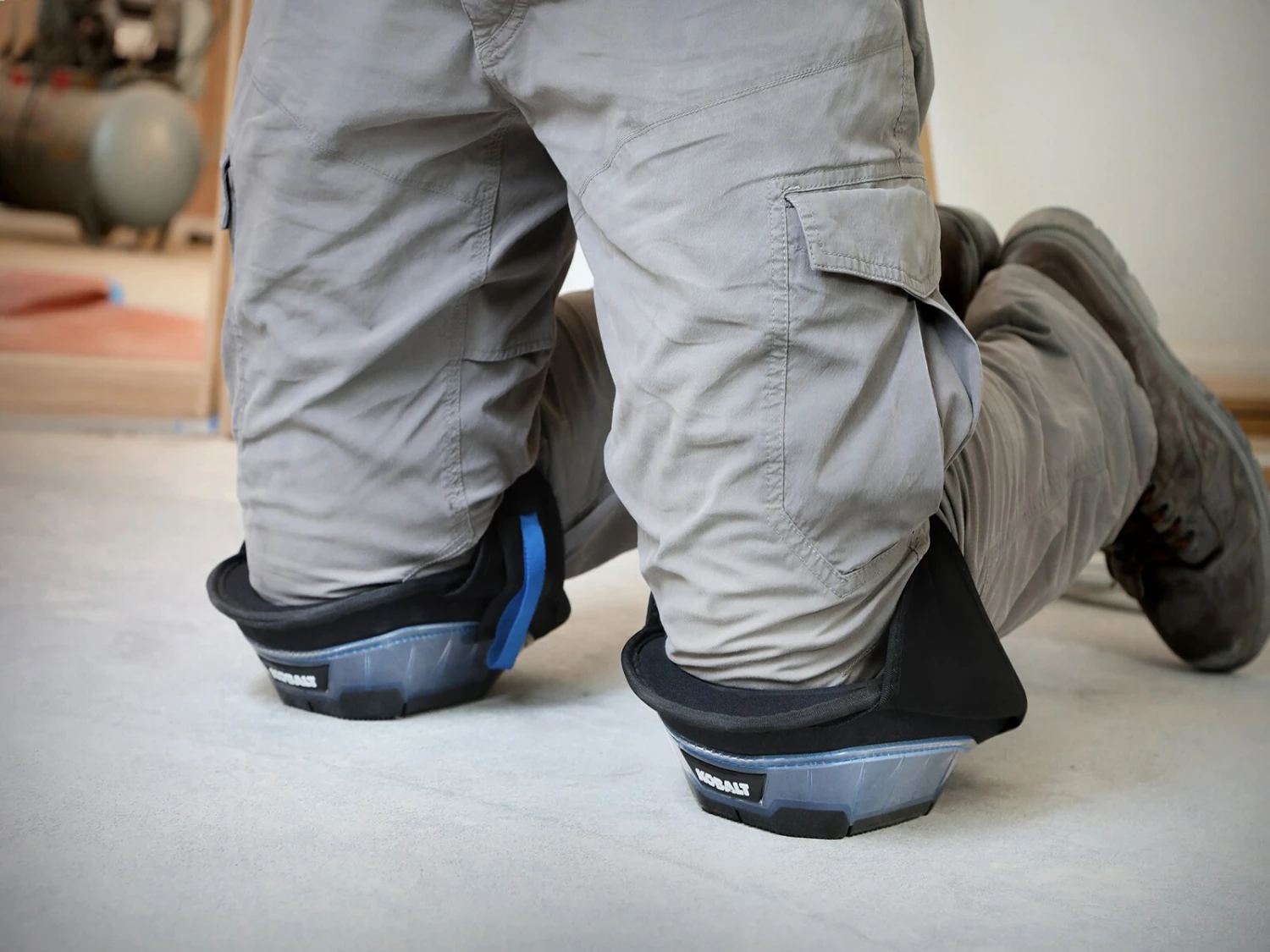 Kobalt Gel Stabilizer Knee Pads 3 Kobalt Gel Stabilizer Knee Pads - Image 3