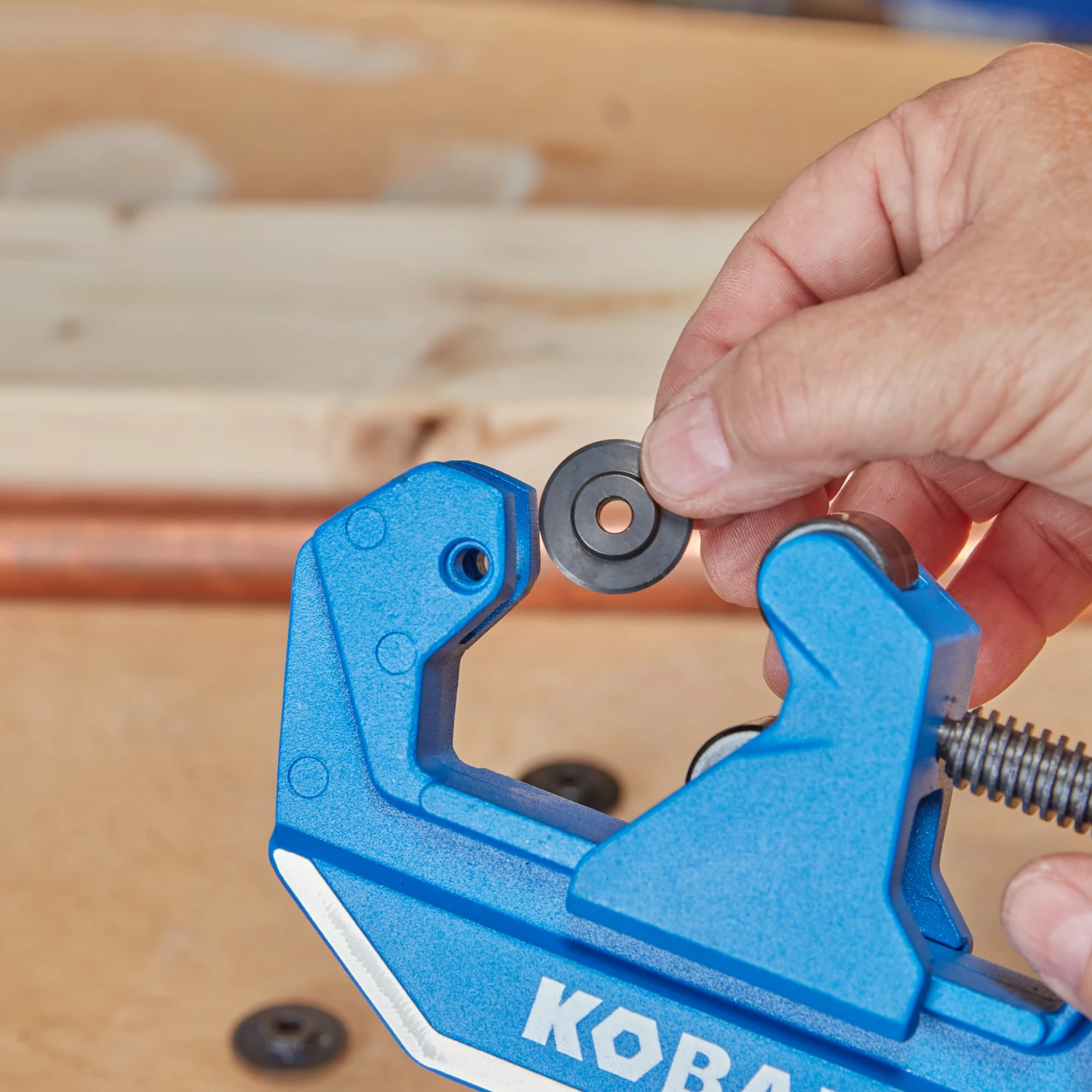 Kobalt Pipe Cutters 2-1/8-in Replacement Cutting Wheel 4 Kobalt Pipe Cutters 2-1/8-in Replacement Cutting Wheel - Image 4