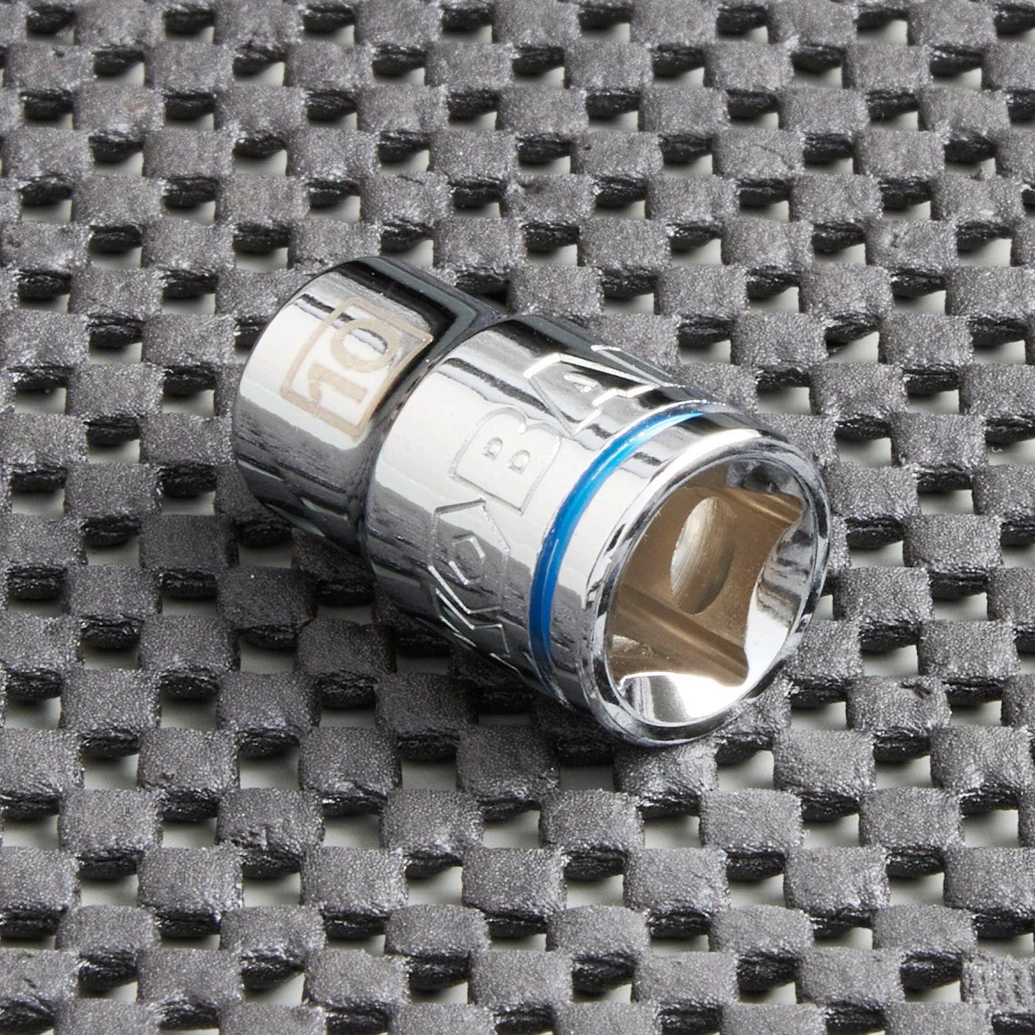 Kobalt Sockets & Socket Sets Metric 3/8-in Drive 12-point 10-mm Shallow Socket 3 Kobalt Sockets & Socket Sets Metric 3/8-in Drive 12-point 10-mm Shallow Socket - Image 3