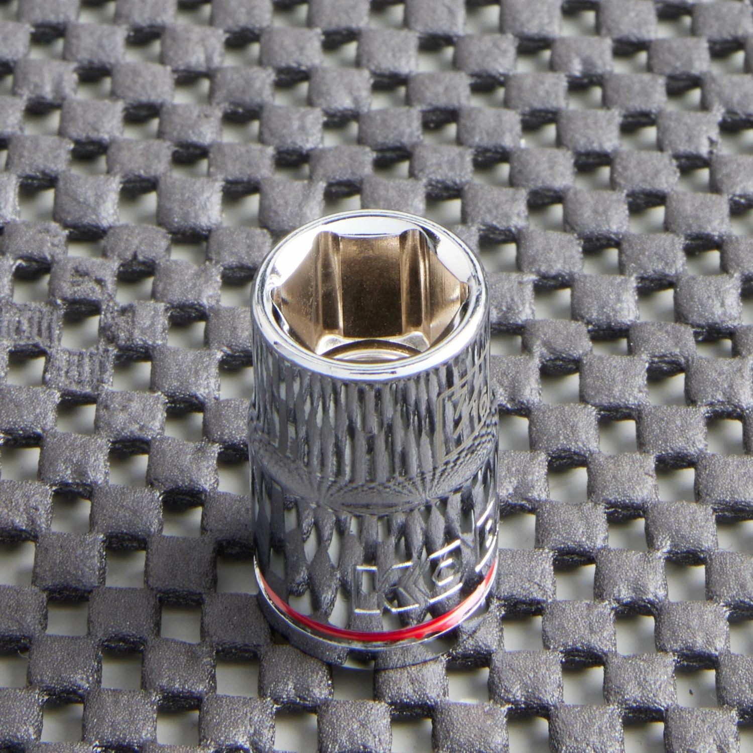 Kobalt Sockets & Socket Sets Metric 3/8-in Drive 6-point 7/16-in Shallow Socket 2 Kobalt Sockets & Socket Sets Metric 3/8-in Drive 6-point 7/16-in Shallow Socket - Image 2