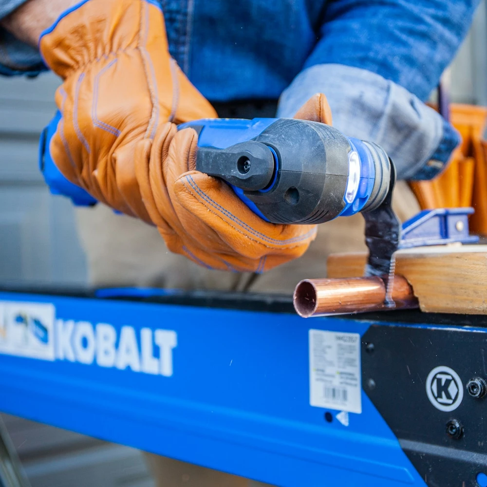 Kobalt Oscillating Tool Kits 17-Piece Brushless 24-volt Max Variable Speed Oscillating Multi-Tool Kit with Soft Case (1-Battery Included) 15 Kobalt Oscillating Tool Kits 17-Piece Brushless 24-volt Max Variable Speed Oscillating Multi-Tool Kit with Soft Case (1-Battery Included) - Image 15