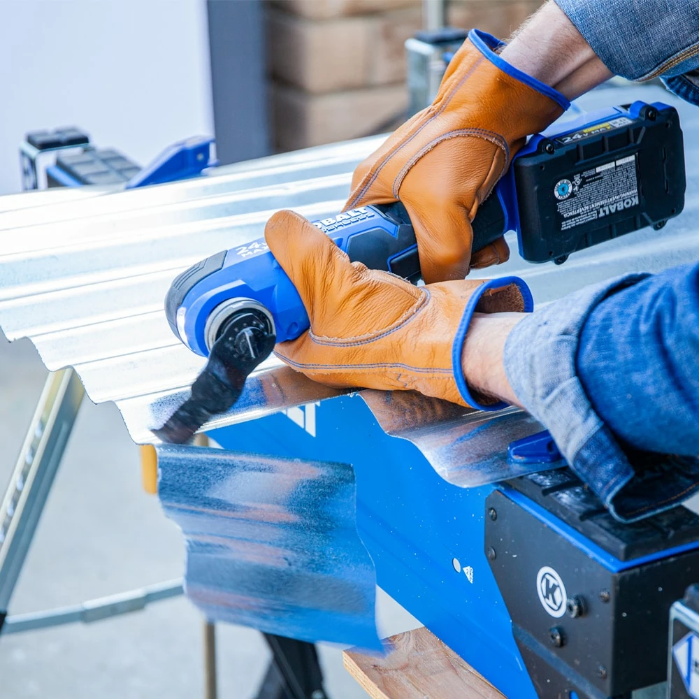 Kobalt Oscillating Tool Kits 17-Piece Brushless 24-volt Max Variable Speed Oscillating Multi-Tool Kit with Soft Case (1-Battery Included) 13 Kobalt Oscillating Tool Kits 17-Piece Brushless 24-volt Max Variable Speed Oscillating Multi-Tool Kit with Soft Case (1-Battery Included) - Image 13