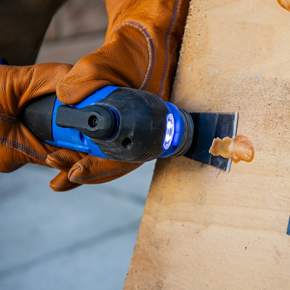 Kobalt Oscillating Tool Kits 17-Piece Brushless 24-volt Max Variable Speed Oscillating Multi-Tool Kit with Soft Case (1-Battery Included) 11 Kobalt Oscillating Tool Kits 17-Piece Brushless 24-volt Max Variable Speed Oscillating Multi-Tool Kit with Soft Case (1-Battery Included) - Image 11