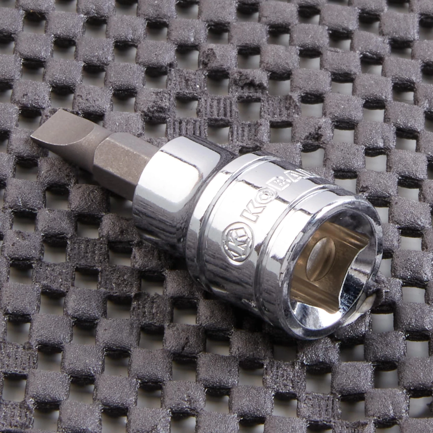 Kobalt Driver Sockets & Sets 1/4-in Drive 7/32-in Flathead Bit Flat Driver Socket 3 Kobalt Driver Sockets & Sets 1/4-in Drive 7/32-in Flathead Bit Flat Driver Socket - Image 3